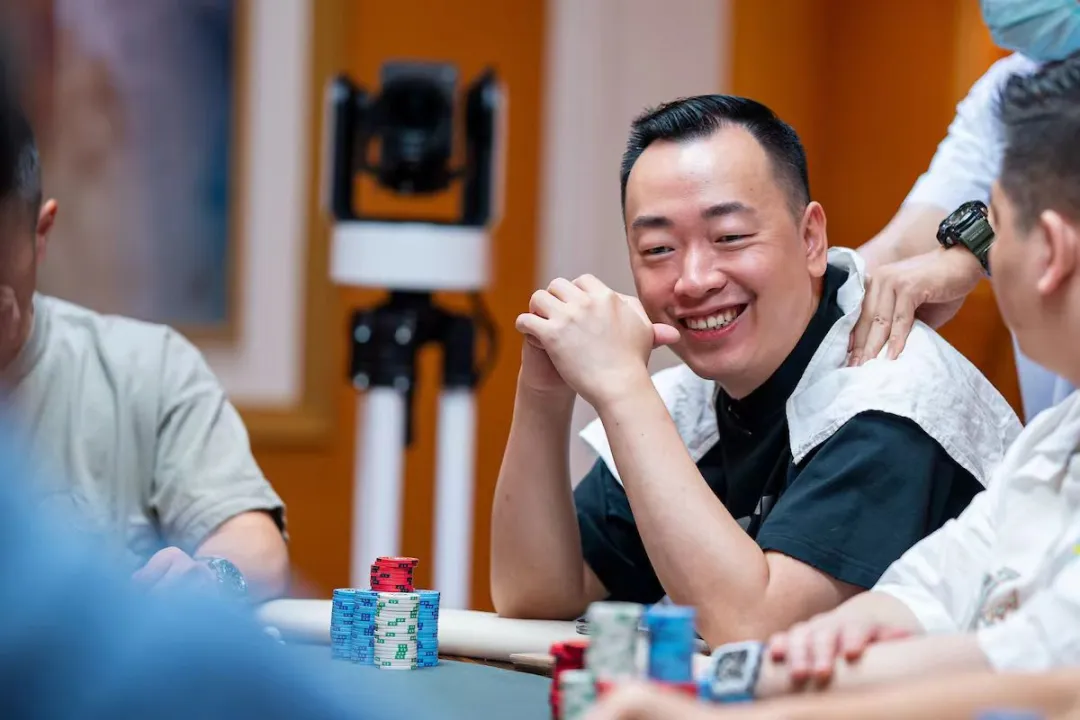 【掼蛋扑克】隐士牌手ST Wang：“不是我想做紧手玩家，而是这策略对游戏是最佳的。”