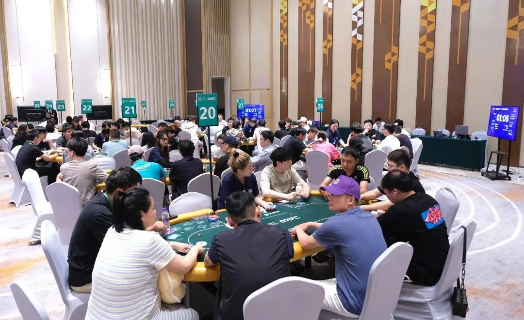 【掼蛋扑克】DXPC丹霞杯 | 常田甜开幕赛逆转登顶，多名巾帼力量展现温柔与强劲！首届亚军女神温祖仪重返赛场
